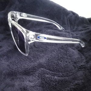 Oakley Clear  w blue lens